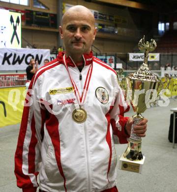 Kickboxen. Kickbox Weltmeisterschaft. Weltmeister Gerald Zimmermann (AUT). Villach, 25.10.2009.
Foto: Kuess
---
pressefotos, pressefotografie, kuess, qs, qspictures, sport, bild, bilder, bilddatenbank