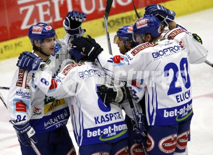 EBEL. Eishockey Bundesliga. EC Pasut VSV gegen Vienna Capitals.  Torjubel VSV). Villach, am 30.10.2009.
Foto: Kuess 


---
pressefotos, pressefotografie, kuess, qs, qspictures, sport, bild, bilder, bilddatenbank