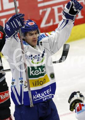 EBEL. Eishockey Bundesliga. EC Pasut VSV gegen Vienna Capitals.  Torjubel Jonathan Ferland (VSV). Villach, am 30.10.2009.
Foto: Kuess 


---
pressefotos, pressefotografie, kuess, qs, qspictures, sport, bild, bilder, bilddatenbank