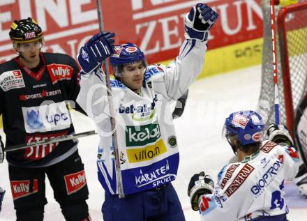 EBEL. Eishockey Bundesliga. EC Pasut VSV gegen Vienna Capitals.  Torjubel Jonathan Ferland (VSV). Villach, am 30.10.2009.
Foto: Kuess 


---
pressefotos, pressefotografie, kuess, qs, qspictures, sport, bild, bilder, bilddatenbank