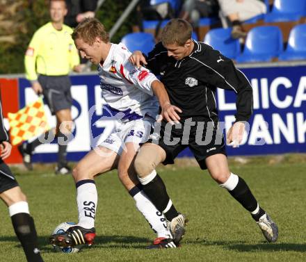 Fussball Regionalliga. SAK Klagenfurt gegen SK Sturm Graz Amateure. Samo Bernhard Olip (SAK), Dean Maric (Sturm Graz). Klagenfurt, am 31.10.2009.
Foto: Kuess
---
pressefotos, pressefotografie, kuess, qs, qspictures, sport, bild, bilder, bilddatenbank