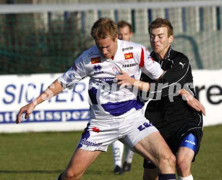 Fussball Regionalliga. SAK Klagenfurt gegen SK Sturm Graz Amateure. Samo Bernhard Olip (SAK), Philipp Hoermann (Sturm Graz). Klagenfurt, am 31.10.2009.
Foto: Kuess
---
pressefotos, pressefotografie, kuess, qs, qspictures, sport, bild, bilder, bilddatenbank