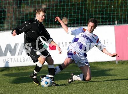 Fussball Regionalliga. SAK Klagenfurt gegen SK Sturm Graz Amateure. Patrick Lausegger (SAK), Philip Hoermann  (Sturm Graz). Klagenfurt, am 31.10.2009.
Foto: Kuess
---
pressefotos, pressefotografie, kuess, qs, qspictures, sport, bild, bilder, bilddatenbank