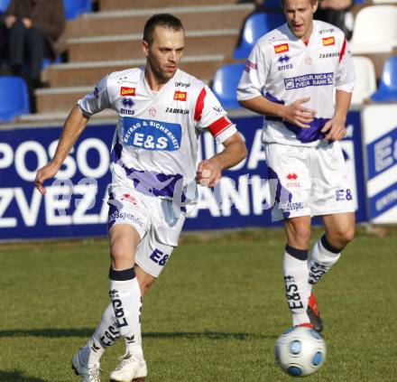 Fussball Regionalliga. SAK Klagenfurt gegen SK Sturm Graz Amateure. Goran Jolic (SAK). Klagenfurt, am 31.10.2009.
Foto: Kuess
---
pressefotos, pressefotografie, kuess, qs, qspictures, sport, bild, bilder, bilddatenbank