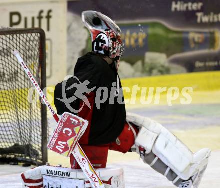 EBEL. Eishockey Bundesliga. Training KAC. Hannes Enzenhofer. Klagenfurt, am 4.11.2009.
Foto: Kuess

---
pressefotos, pressefotografie, kuess, qs, qspictures, sport, bild, bilder, bilddatenbank