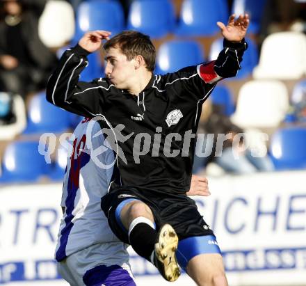 Fussball Regionalliga. SAK Klagenfurt gegen SK Sturm Graz Amateure. Marvin Weinberger (Sturm Graz). Klagenfurt, am 31.10.2009.
Foto: Kuess
---
pressefotos, pressefotografie, kuess, qs, qspictures, sport, bild, bilder, bilddatenbank