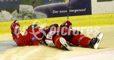 EBEL. Eishockey Bundesliga. Training KAC. Shawn Bates. Klagenfurt, am 4.11.2009.
Foto: Kuess

---
pressefotos, pressefotografie, kuess, qs, qspictures, sport, bild, bilder, bilddatenbank