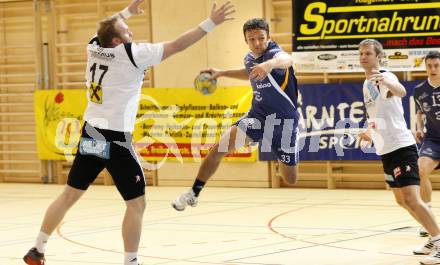 Handball Bundesliga. SC Ferlach gegen HSG Baernbach/Koeflach. Poje Dino (Ferlach), Manfred Messner (Baernbach). Ferlach, 7.11.2009.
Foto: Kuess

---
pressefotos, pressefotografie, kuess, qs, qspictures, sport, bild, bilder, bilddatenbank