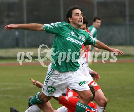 Fussball Unterliga Ost. KAC gegen St. Michael/Bleiburg. Peter Stocko (St. Michael). Klagenfurt, am 7.11.2009.
Foto: Kuess
---
pressefotos, pressefotografie, kuess, qs, qspictures, sport, bild, bilder, bilddatenbank