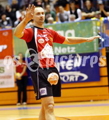 Volleyball. MEVZA. SK Aich/Dob gegen Hotvolleys Wien. Martin Pipa (Aich). Prevalje, 7.11.2009.
Foto:Kuess

---
pressefotos, pressefotografie, kuess, qs, qspictures, sport, bild, bilder, bilddatenbank