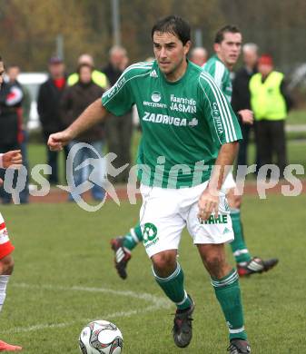 Fussball Unterliga Ost. KAC gegen St. Michael/Bleiburg. Peter Stocko (St. Michael). Klagenfurt, am 7.11.2009.
Foto: Kuess
---
pressefotos, pressefotografie, kuess, qs, qspictures, sport, bild, bilder, bilddatenbank
