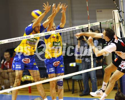 Volleyball. MEVZA. SK Aich/Dob gegen Hotvolleys Wien. Martin Bencic, Aleksey Sanko (Aich). Prevalje, 7.11.2009.
Foto:Kuess

---
pressefotos, pressefotografie, kuess, qs, qspictures, sport, bild, bilder, bilddatenbank