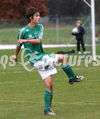 Fussball Unterliga Ost. KAC gegen St. Michael/Bleiburg. Rafael Dovjak (St. Michael). Klagenfurt, am 7.11.2009.
Foto: Kuess
---
pressefotos, pressefotografie, kuess, qs, qspictures, sport, bild, bilder, bilddatenbank