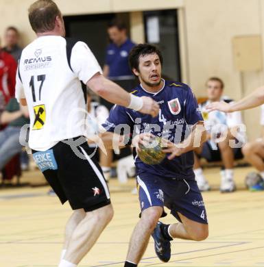 Handball Bundesliga. SC Ferlach gegen HSG Baernbach/Koeflach. Marin Sebalj (Ferlach). Ferlach, 7.11.2009.
Foto: Kuess
---
pressefotos, pressefotografie, kuess, qs, qspictures, sport, bild, bilder, bilddatenbank