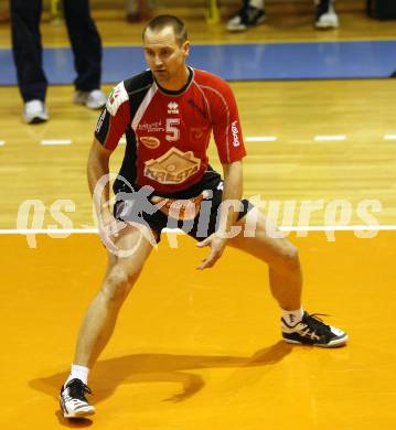 Volleyball. MEVZA. SK Aich/Dob gegen Hotvolleys Wien. Martin Pipa (Aich). Prevalje, 7.11.2009.
Foto:Kuess

---
pressefotos, pressefotografie, kuess, qs, qspictures, sport, bild, bilder, bilddatenbank