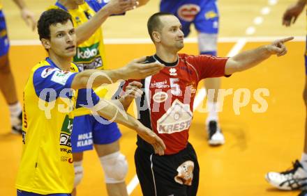 Volleyball. MEVZA. SK Aich/Dob gegen Hotvolleys Wien. Milan Bencz, Martin Pipa (Aich). Prevalje, 7.11.2009.
Foto:Kuess

---
pressefotos, pressefotografie, kuess, qs, qspictures, sport, bild, bilder, bilddatenbank