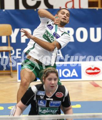 Badminton Bundesliga. ASKOE Kelag Kaernten gegen WBH Wien. Julian Hristov, Belinda Heber (Kaernten). Klagenfurt, am 26.10.2009.
Foto: Kuess
---
pressefotos, pressefotografie, kuess, qs, qspictures, sport, bild, bilder, bilddatenbank