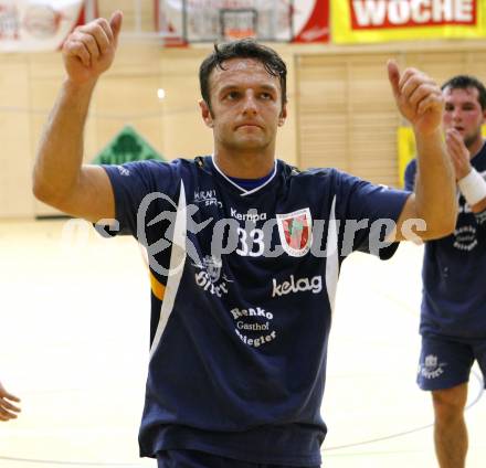 Handball Bundesliga. SC Ferlach gegen HSG Baernbach/Koeflach. Dino Poje (Ferlach). Ferlach, 7.11.2009.
Foto: Kuess
---
pressefotos, pressefotografie, kuess, qs, qspictures, sport, bild, bilder, bilddatenbank