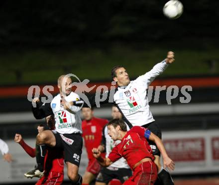 Fussball. Regionalliga. WAC/St. Andrae gegen Union St. Florian. Stephan Stueckler, Thomas Pirker (WAC). Wolfsberg, 7.11.2009.
Foto: Kuess
---
pressefotos, pressefotografie, kuess, qs, qspictures, sport, bild, bilder, bilddatenbank