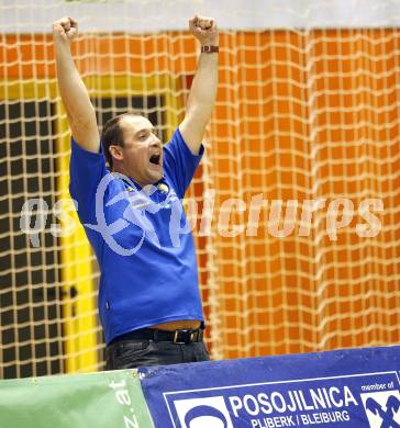 Volleyball. MEVZA. SK Aich/Dob gegen Hotvolleys Wien. Martin Micheu (Aich). Prevalje, 7.11.2009.
Foto:Kuess

---
pressefotos, pressefotografie, kuess, qs, qspictures, sport, bild, bilder, bilddatenbank