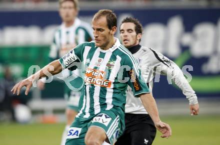 Fussball. Tipp3-Bundesliga. SK Austria Kelag Kaernten gegen Rapid Wien.  Wolfgang Mair (Austria Kaernten), Juergen Patocka (Rapid). Klagenfurt, 28.10.2009.
Foto: Kuess  

---
pressefotos, pressefotografie, kuess, qs, qspictures, sport, bild, bilder, bilddatenbank