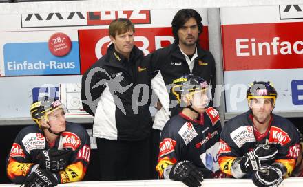 EBEL. Eishockey Bundesliga. EC Pasut VSV gegen Vienna Capitals.  Trainer Kevin Gaudet (Caps). Villach, am 30.10.2009.
Foto: Kuess 


---
pressefotos, pressefotografie, kuess, qs, qspictures, sport, bild, bilder, bilddatenbank