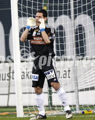 Fussball. Tipp3-Bundesliga. SK Austria Kelag Kaernten gegen Rapid Wien.  Helge Payer (Rapid). Klagenfurt, 28.10.2009.
Foto: Kuess  

---
pressefotos, pressefotografie, kuess, qs, qspictures, sport, bild, bilder, bilddatenbank