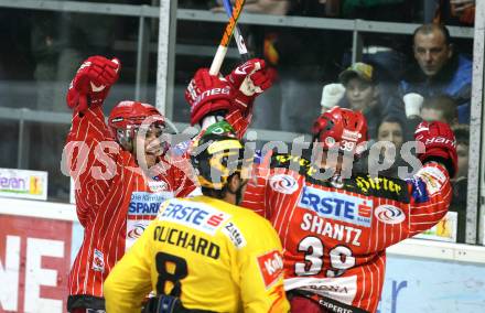 EBEL. Eishockey Bundesliga. KAC gegen Vienna Capitals. Torjubel Shawn Bates, Jeff Shantz (KAC). Klagenfurt, am 13.11.2009.
Foto: Kuess
---
pressefotos, pressefotografie, kuess, qs, qspictures, sport, bild, bilder, bilddatenbank