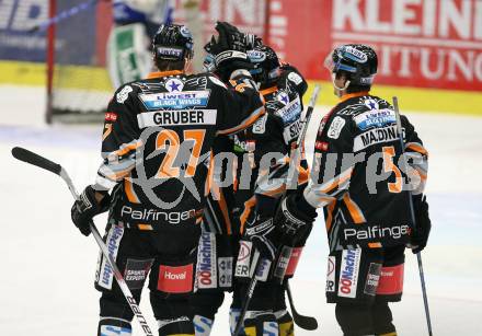 EBEL. Eishockey Bundesliga. EC Pasut VSV gegen EHC LIWEST Linz.  JUbel (Linz). Villach, am 15.11.2009.
Foto: Kuess 


---
pressefotos, pressefotografie, kuess, qs, qspictures, sport, bild, bilder, bilddatenbank