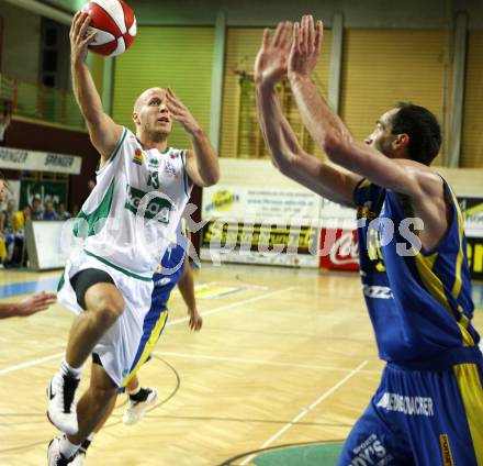 Basketball Bundesliga. Woerthersee Piraten gegen UBSC Graz.
Davor Sattler (Piraten). Klagenfurt, 15.11.2009
Foto: Kuess

---
pressefotos, pressefotografie, kuess, qs, qspictures, sport, bild, bilder, bilddatenbank