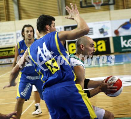 Basketball Bundesliga. Woerthersee Piraten gegen UBSC Graz.
Joachim Buggelsheim (Piraten). Klagenfurt, 15.11.2009
Foto: Kuess

---
pressefotos, pressefotografie, kuess, qs, qspictures, sport, bild, bilder, bilddatenbank