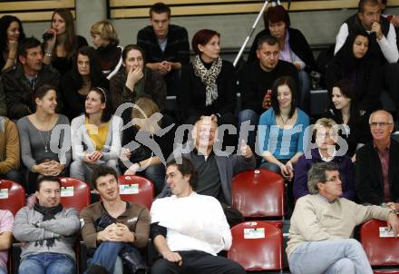 Basketball Bundesliga. Woerthersee Piraten gegen UBSC Graz.
Zuschauer. Klagenfurt, 15.11.2009
Foto: Kuess

---
pressefotos, pressefotografie, kuess, qs, qspictures, sport, bild, bilder, bilddatenbank