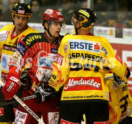 EBEL. Eishockey Bundesliga. KAC gegen EV Vienna Capitals. Markus Pirmann (KAC), Peter Casparsson (Vienna). Klagenfurt, am 13.11.2009.
Foto: Nadja Kuess 

---
pressefotos, pressefotografie, kuess, qs, qspictures, sport, bild, bilder, bilddatenbank