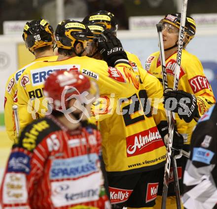 EBEL. Eishockey Bundesliga. KAC gegen EV Vienna Capitals. Torjubel Vienna Capitals. Klagenfurt, am 13.11.2009.
Foto: Nadja Kuess 

---
pressefotos, pressefotografie, kuess, qs, qspictures, sport, bild, bilder, bilddatenbank