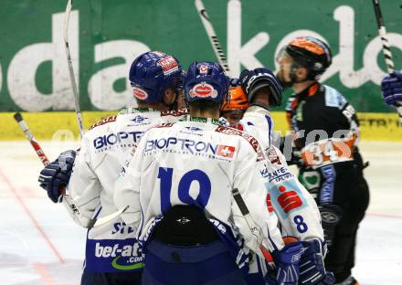 EBEL. Eishockey Bundesliga. EC Pasut VSV gegen Graz 99ers. Torjubel (VSV). Villach, am 17.11.2009.
Foto: Kuess 


---
pressefotos, pressefotografie, kuess, qs, qspictures, sport, bild, bilder, bilddatenbank