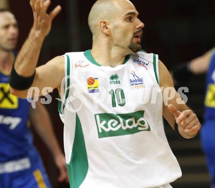 Basketball Bundesliga. Woerthersee Piraten gegen UBSC Graz.
Joachim Buggelsheim (Piraten). Klagenfurt, 15.11.2009
Foto: Kuess

---
pressefotos, pressefotografie, kuess, qs, qspictures, sport, bild, bilder, bilddatenbank