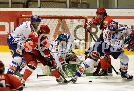 EBEL. Eishockey Bundesliga. HK Acroni Jesenice gegen EC Pasut VSV. STARKBAUM Bernhard, MARTIN Michael, PFEFFER Thomas (VSV), HEBAR Andrej (Jesenice). Jesenice, am 19.11.2009.
Foto: Kuess 


---
pressefotos, pressefotografie, kuess, qs, qspictures, sport, bild, bilder, bilddatenbank