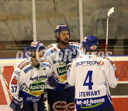 EBEL. Eishockey Bundesliga. HK Acroni Jesenice gegen EC Pasut VSV. Torjubel KRISTLER Andreas, MCLEOD Kiel, STEWART Michael (VSV). Jesenice, am 19.11.2009.
Foto: Kuess 


---
pressefotos, pressefotografie, kuess, qs, qspictures, sport, bild, bilder, bilddatenbank