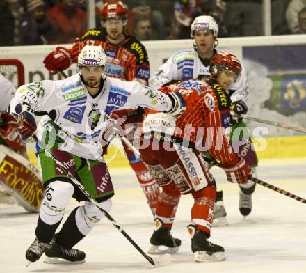 EBEL. Eishockey Bundesliga. KAC gegen HDD TILIA Olimpija Ljubljana.  RATZ Herbert (KAC),  BRIGLEY Travis (Ljubljana). Klagenfurt, am 20.11.2009.
Foto: Kuess 

---
pressefotos, pressefotografie, kuess, qs, qspictures, sport, bild, bilder, bilddatenbank