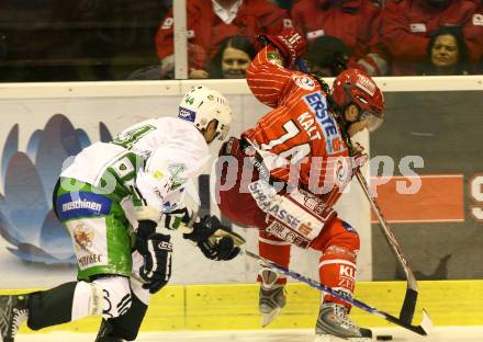 EBEL. Eishockey Bundesliga. KAC gegen HDD TILIA Olimpija Ljubljana.  KALT Dieter (KAC),  PRATT Harlan (Ljubljana). Klagenfurt, am 20.11.2009.
Foto: Kuess 

---
pressefotos, pressefotografie, kuess, qs, qspictures, sport, bild, bilder, bilddatenbank