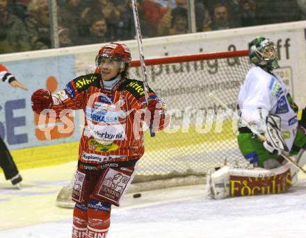 EBEL. Eishockey Bundesliga. KAC gegen HDD TILIA Olimpija Ljubljana.  Torjubel KALT Dieter (KAC),  SILA Ales (Ljubljana). Klagenfurt, am 20.11.2009.
Foto: Kuess 

---
pressefotos, pressefotografie, kuess, qs, qspictures, sport, bild, bilder, bilddatenbank