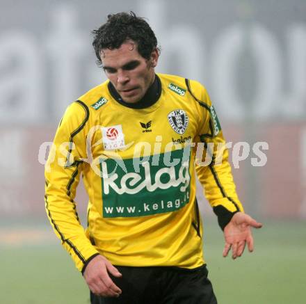 Fussball. Tipp3-Bundesliga. SK Austria Kelag Kaernten gegen SV Mattersburg. Wolfgang Mair (Austria Kaernten). Klagenfurt, 21.11.2009. 
Foto: Kuess

---
pressefotos, pressefotografie, kuess, qs, qspictures, sport, bild, bilder, bilddatenbank