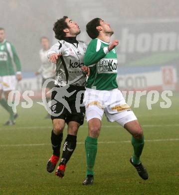 Fussball. Tipp3-Bundesliga. SK Austria Kelag Kaernten gegen SV Mattersburg. Wolfgang Mair, (Austria Kaernten), Nedeljko Malic(Mattersburg ). Klagenfurt, 21.11.2009. 
Foto: Kuess

---
pressefotos, pressefotografie, kuess, qs, qspictures, sport, bild, bilder, bilddatenbank