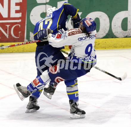 EBEL. Eishockey Bundesliga. EC Pasut VSV gegen KHL Medvescak Zagreb. Christian Ban, (VSV), Conrad Martin (Zagreb). Villach, am 22.11.2009.
Foto: Kuess 


---
pressefotos, pressefotografie, kuess, qs, qspictures, sport, bild, bilder, bilddatenbank