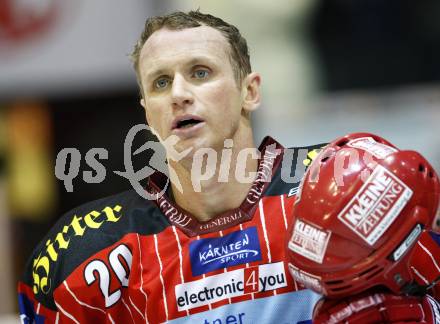 EBEL. Eishockey Bundesliga. KAC gegen EV Vienna Capitals.  Mike Craig (KAC). Klagenfurt, am 13.11.2009.
Foto: Kuess 

---
pressefotos, pressefotografie, kuess, qs, qspictures, sport, bild, bilder, bilddatenbank