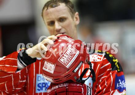 EBEL. Eishockey Bundesliga. KAC gegen EV Vienna Capitals. Mike Craig (KAC). Klagenfurt, am 13.11.2009.
Foto: Kuess 

---
pressefotos, pressefotografie, kuess, qs, qspictures, sport, bild, bilder, bilddatenbank