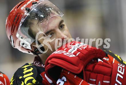 EBEL. Eishockey Bundesliga. KAC gegen EV Vienna Capitals. Shawn Bates (KAC). Klagenfurt, am 13.11.2009.
Foto: Kuess 

---
pressefotos, pressefotografie, kuess, qs, qspictures, sport, bild, bilder, bilddatenbank
