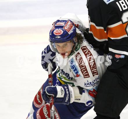 EBEL. Eishockey Bundesliga. EC Pasut VSV gegen Graz 99ers. Christian Ban (VSV). Villach, am 17.11.2009.
Foto: Kuess 


---
pressefotos, pressefotografie, kuess, qs, qspictures, sport, bild, bilder, bilddatenbank