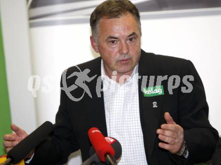 Fussball Bundesliga. SK Austria Kaernten. Pressekonferenz, Praesentation des neuen Trainers Joze Prelogar. Klagenfurt, 26.11.2009.
Foto: Kuess
---
pressefotos, pressefotografie, kuess, qs, qspictures, sport, bild, bilder, bilddatenbank