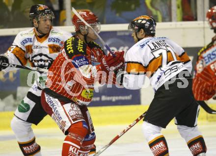 EBEL. Eishockey Bundesliga. KAC Graz 99ers.  Shawnn Bates, (KAC),  Nick Kuiper, Harry Lange (Graz). Klagenfurt, am 26.11.2009.
Foto: Kuess 

---
pressefotos, pressefotografie, kuess, qs, qspictures, sport, bild, bilder, bilddatenbank